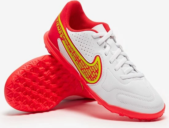 Nike Legend 9 Club Turf Maat: 32 3 Nike Legend 9 Club Turf Maat: 32