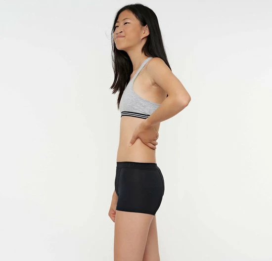 Moodies Period Undies Moodies Undies - Menstruatie Ondergoed (young) - Bamboe Boyshort - Heavy/overnight Kruisje - Zwart - Maat 164/170 (S) 8 Moodies Period Undies Moodies Undies - Menstruatie Ondergoed (young) - Bamboe Boyshort - Heavy/overnight Kruisje - Zwart - Maat 164/170 (S) - Afbeelding 6