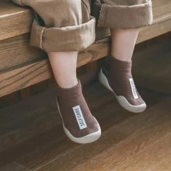 Selfcare Baby Eerste Schoen | Anti Slip Babyschoen | Zachte Rubber Zool | 14.5 Cm - Zwart 42 Selfcare Baby Eerste Schoen | Anti Slip Babyschoen | Zachte Rubber Zool | 14.5 Cm - Zwart -JACK & JONES JUNIOR winkel 550x550 196