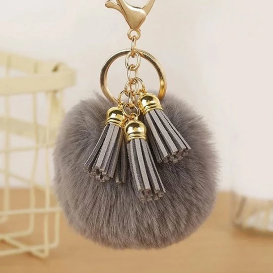 DW4Trading Pompom Sleutelhanger - Fluffy - Bolletje - Taupe / Grijs 3 DW4Trading Pompom Sleutelhanger - Fluffy - Bolletje - Taupe / Grijs