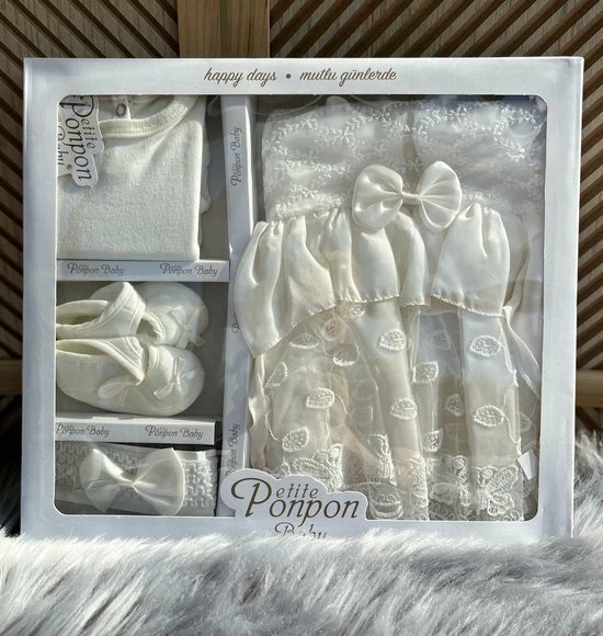 Merkloos Baby Jurk - Doopjurk - Doopkleding -dooppakje- Doopschoentjes- Pasgeboren Baby Jurk-feestjurk Baby's -vlinder Blaadjes Motief-beige/witte Feestjurk 3 Merkloos Baby Jurk - Doopjurk - Doopkleding -dooppakje- Doopschoentjes- Pasgeboren Baby Jurk-feestjurk Baby's -vlinder Blaadjes Motief-beige/witte Feestjurk