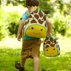 Skip Hop Zoo Kinderrugzak 10 Liter - Giraf 32 Skip Hop Zoo Kinderrugzak 10 Liter - Giraf -JACK & JONES JUNIOR winkel 550x668 5