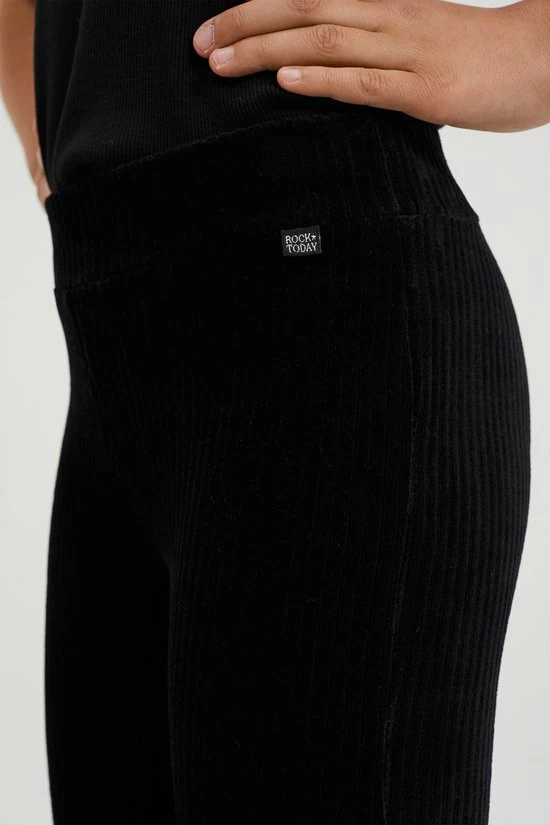 WE Fashion Meisjes Velvet Flared Legging Van Ribstof - Maat 116 9 WE Fashion Meisjes Velvet Flared Legging Van Ribstof - Maat 116 - Afbeelding 7